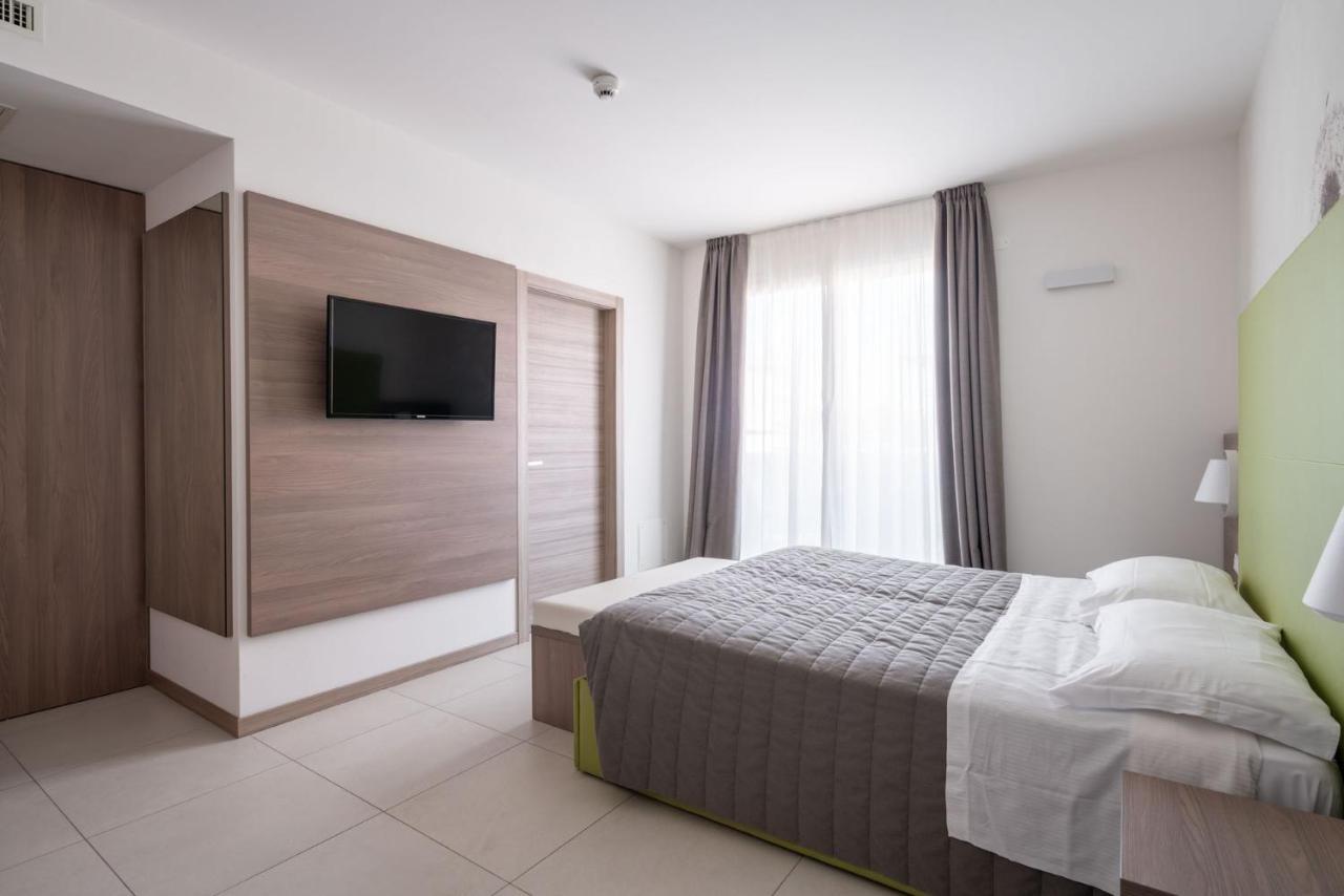 Hotel Iris Jesolo Exterior foto